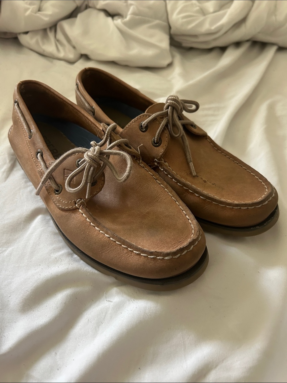 Sperry Men's Classic Leather Boat Shoes in Tan